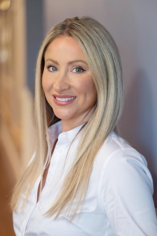 Headshot of Casey Shamy